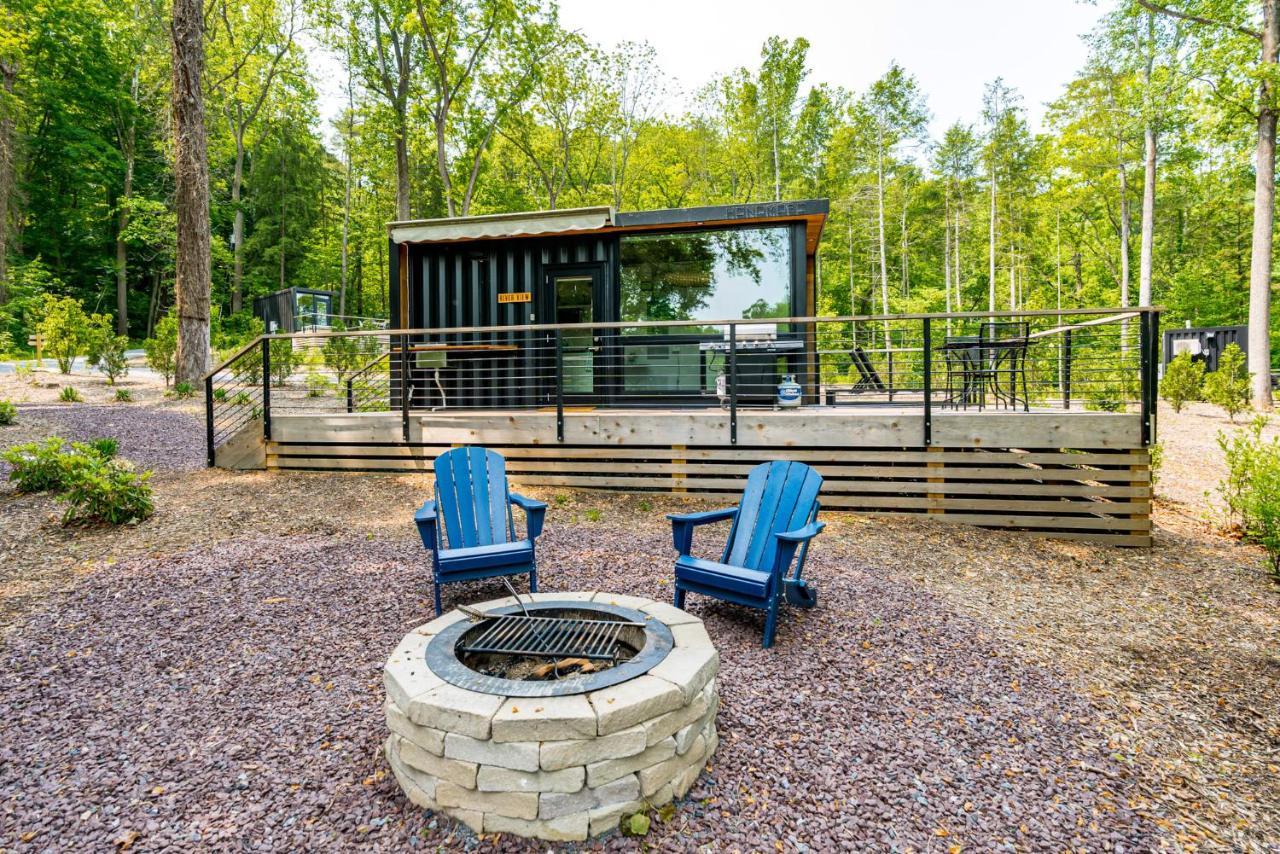 Riverside Tiny Cabin W Hot Tub, Fire Pit, & Kayaks Rileyville Dış mekan fotoğraf